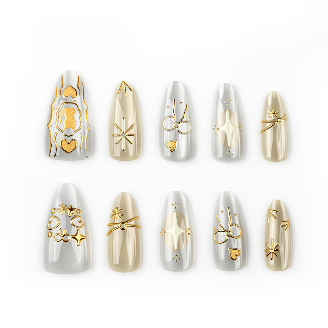 Elegant Gold-Embossed Press-On Nail Art Set