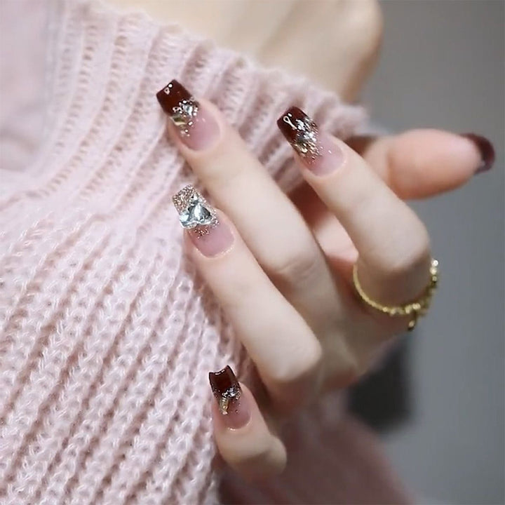 Stylish Press-On Nail Set with Elegant Floral Accents Kalsten
