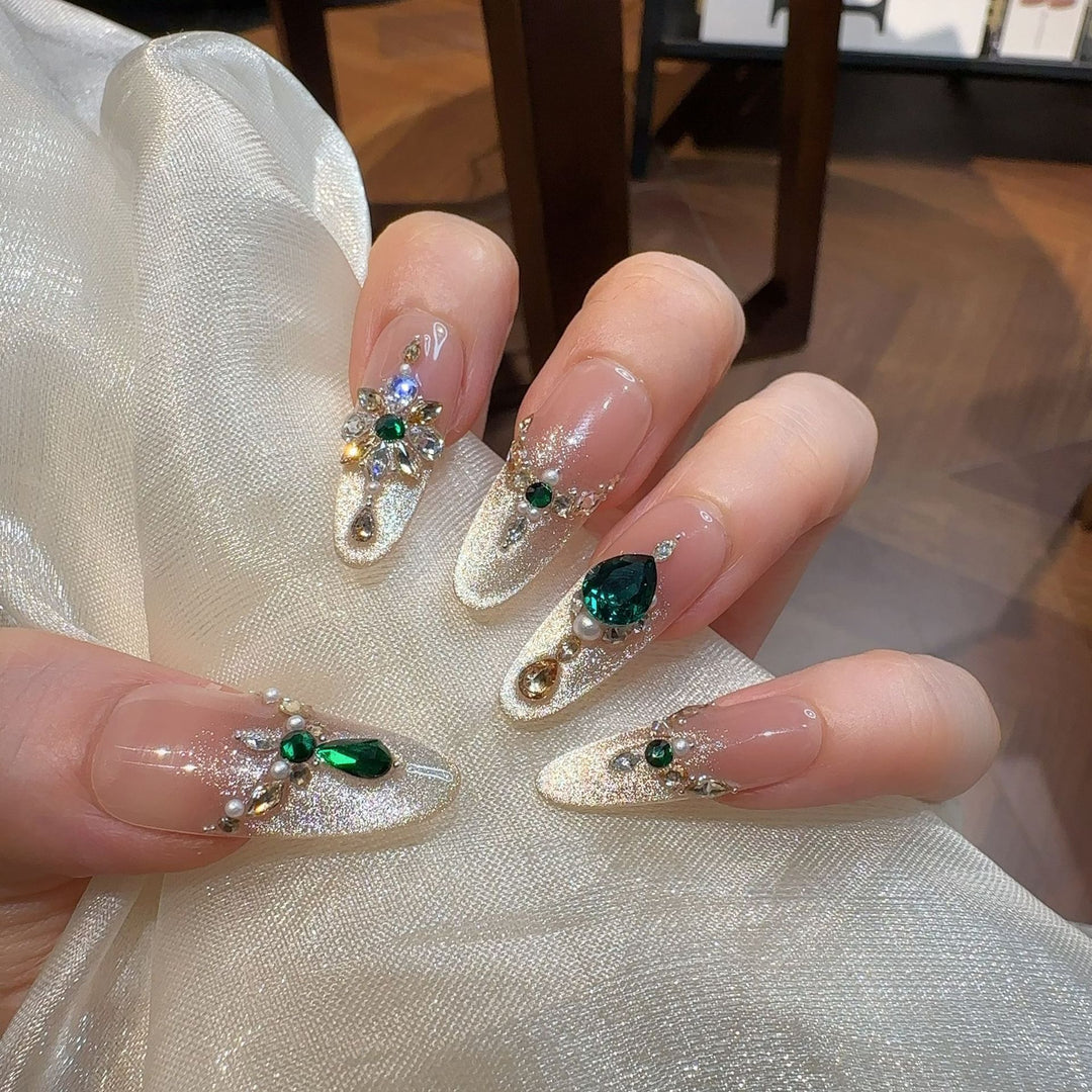 Luxurious Rhinestone Embellished Press-On Nails Kalsten