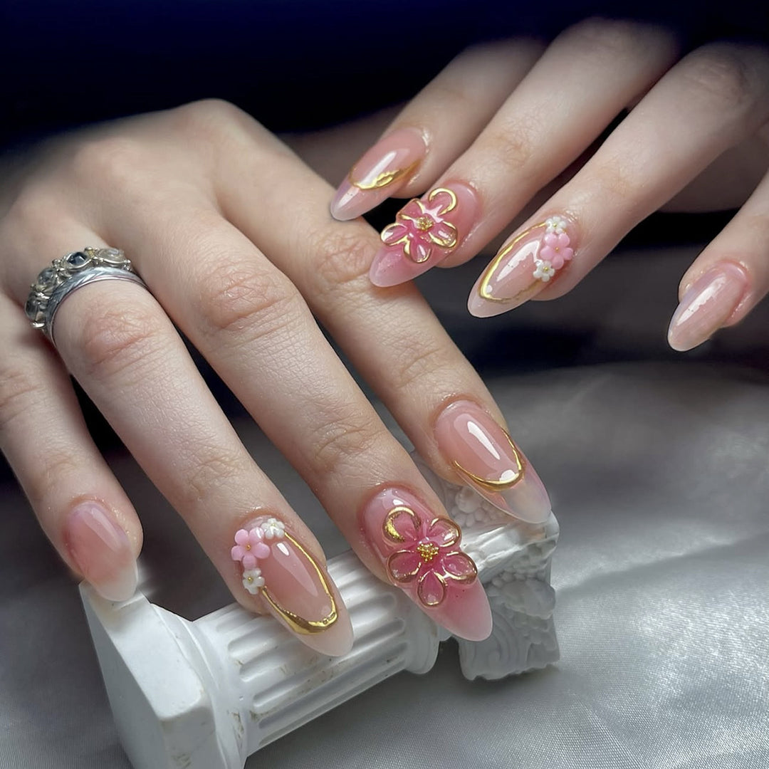 Acrylic nail set with elegant flower and gold decorations Kalsten