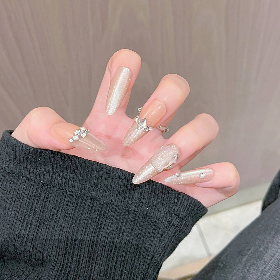 Luxury Decorative Press-On Nail Art Kalsten