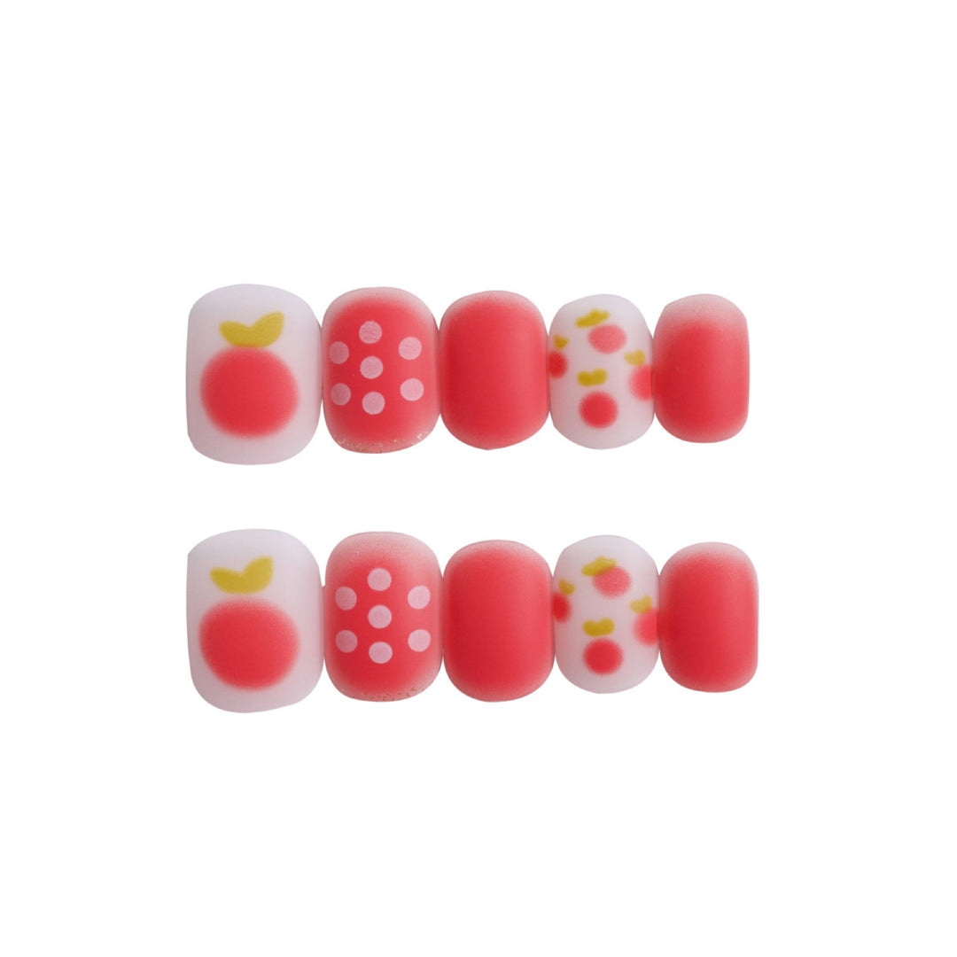 Artificial nails with matte and glossy accents Kalsten