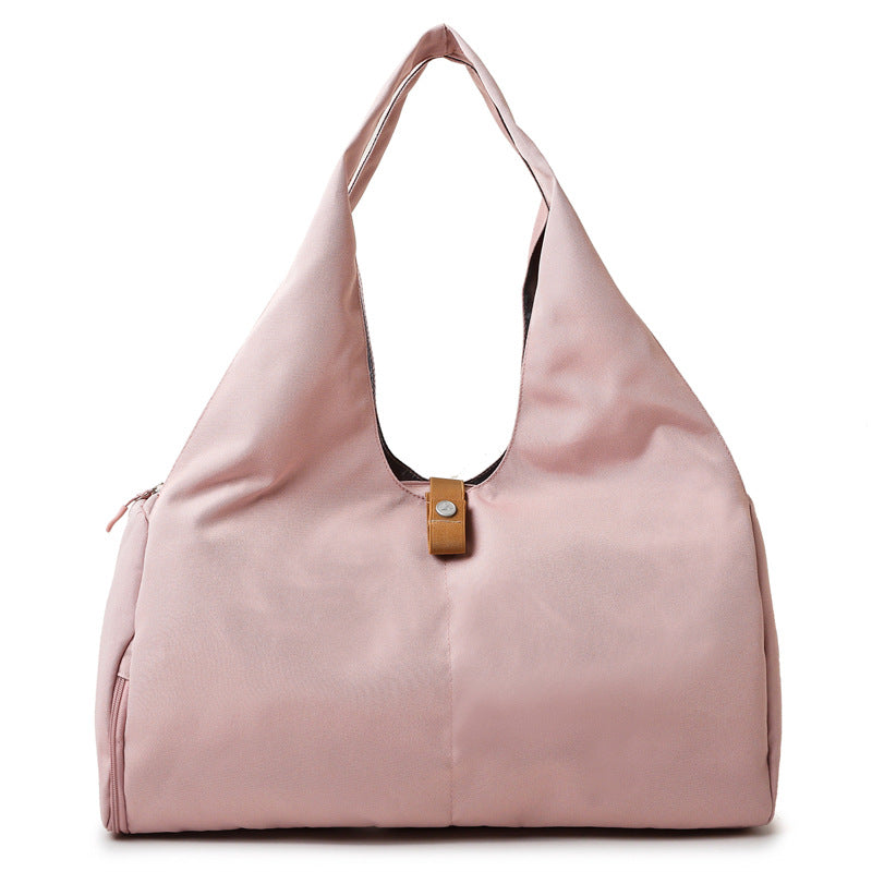 Comfortable tote bag with innovative shape and adjustable carrying handle Kalsten