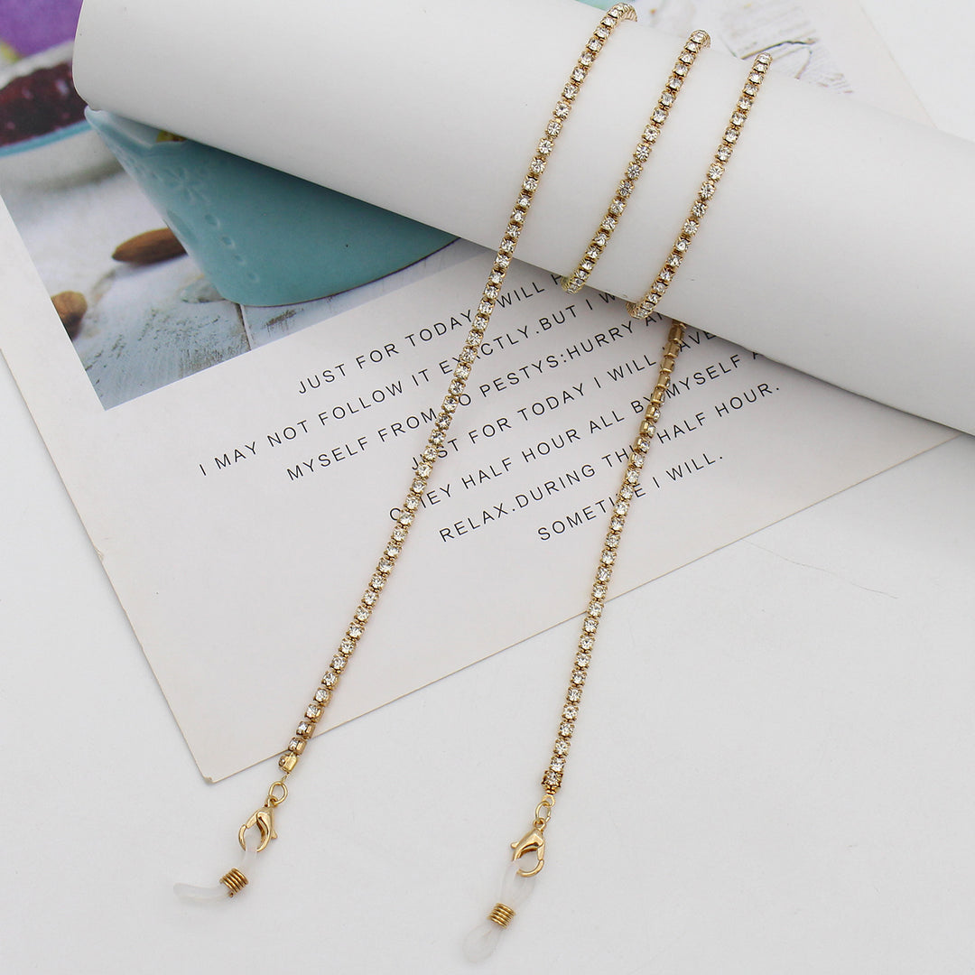 Elegant Pearl Chain Eyewear Holder Kalsten