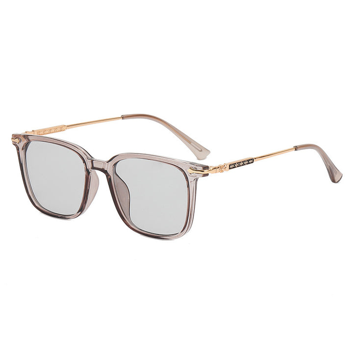 Ladies fashionable sunglasses with elegant frame and contrasting lenses Kalsten