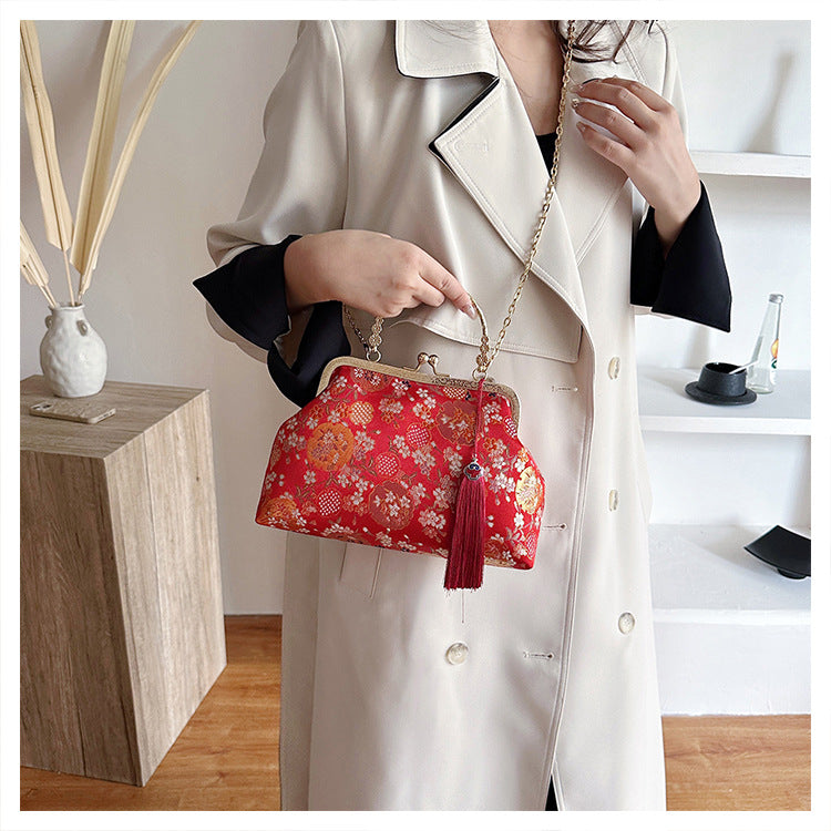 Floral Embroidered Evening Clutch