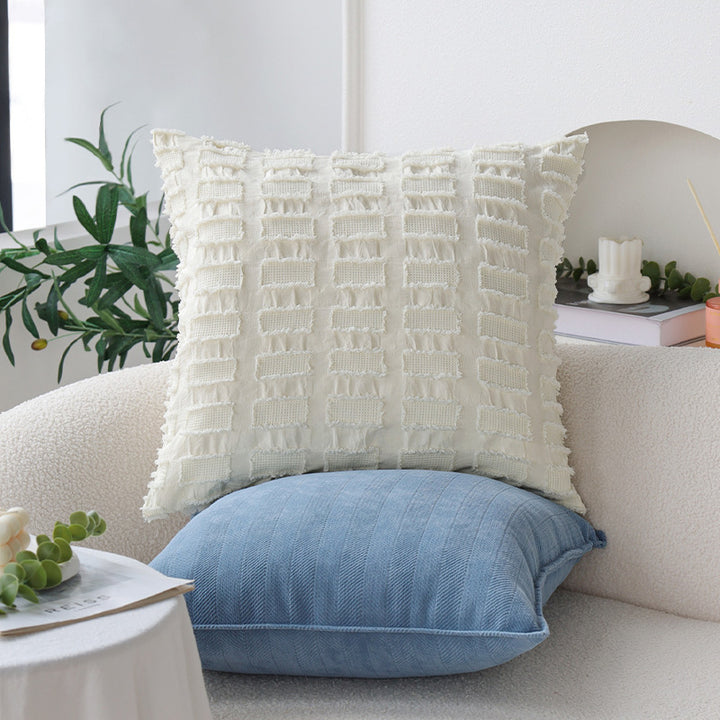 Square pillowcase with woven rectangular relief and frayed texture Kalsten