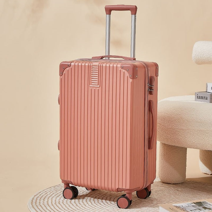 Hard-shell suitcase with double safety lock and flexible interior Kalsten
