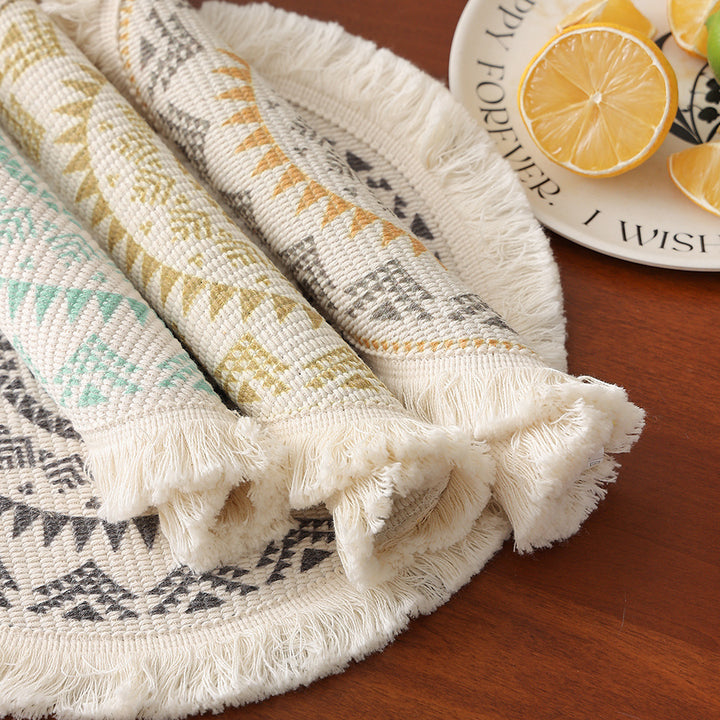 Round woven placemat with fringes and mandala jacquard structure Kalsten