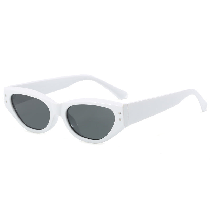 Women Stylish Cat-Eye Sunglasses with High-Quality Design Kalsten