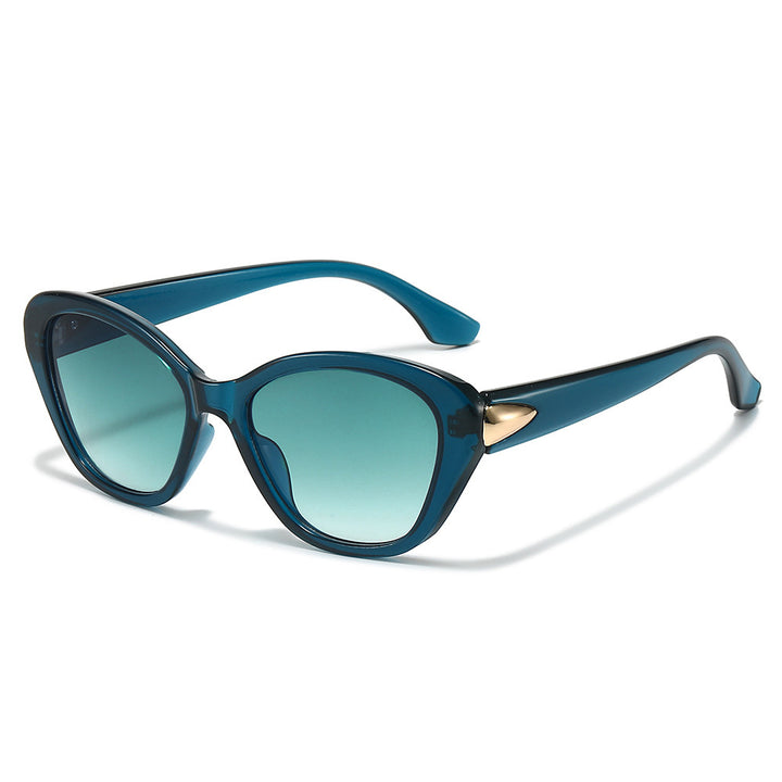 Stylish Cat-Eye Sunglasses with Elegant Gold Detail Kalsten