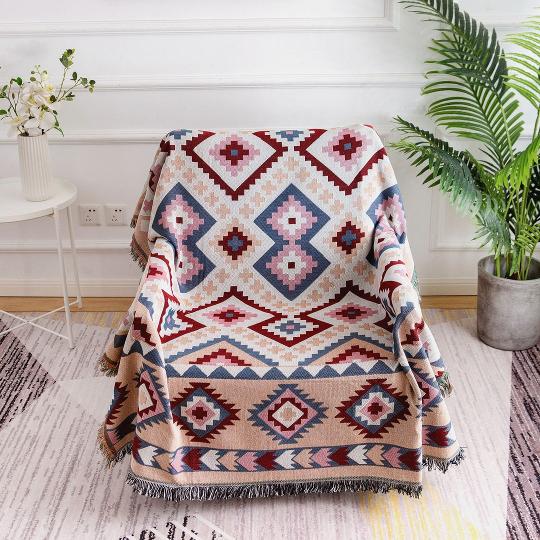 Geometric Pattern Woven Throw Blanket