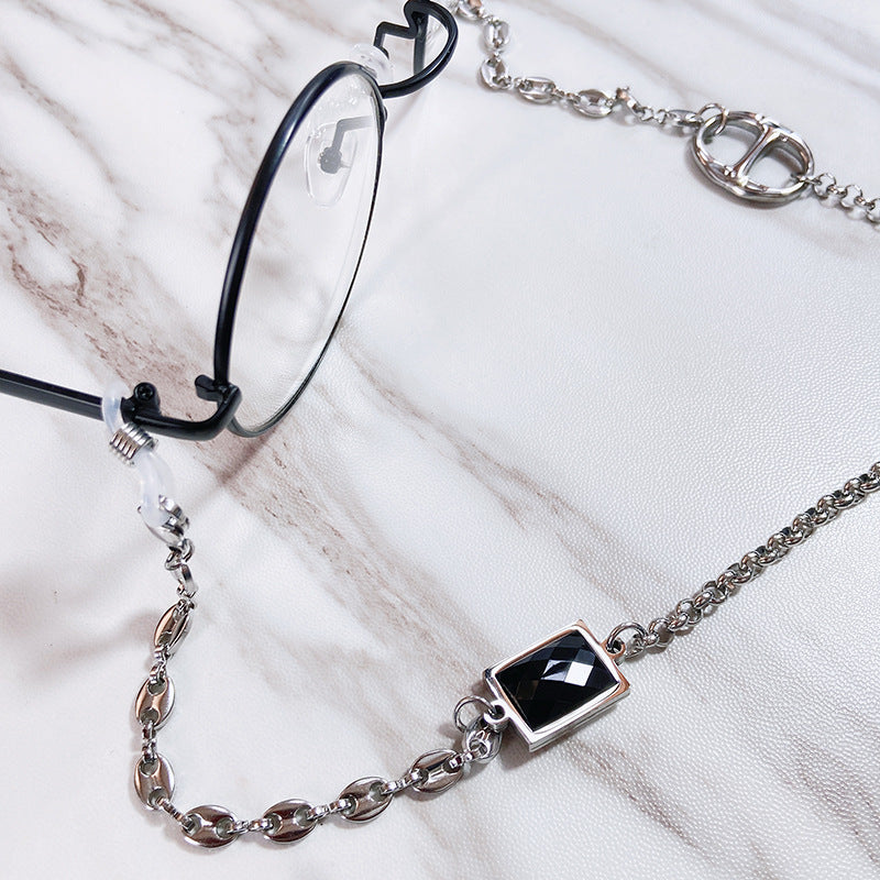 Elegant glasses holder chain with noble pendant Kalsten