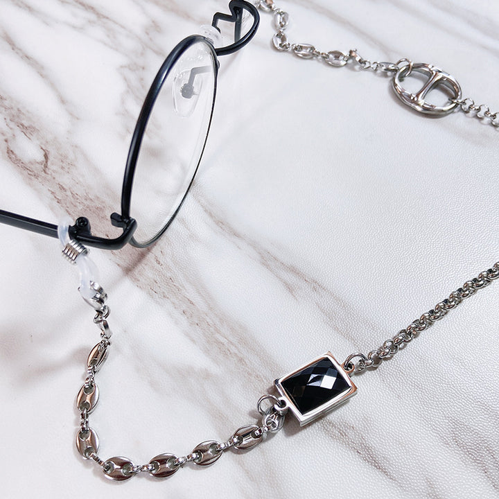Elegant glasses holder chain with noble pendant Kalsten