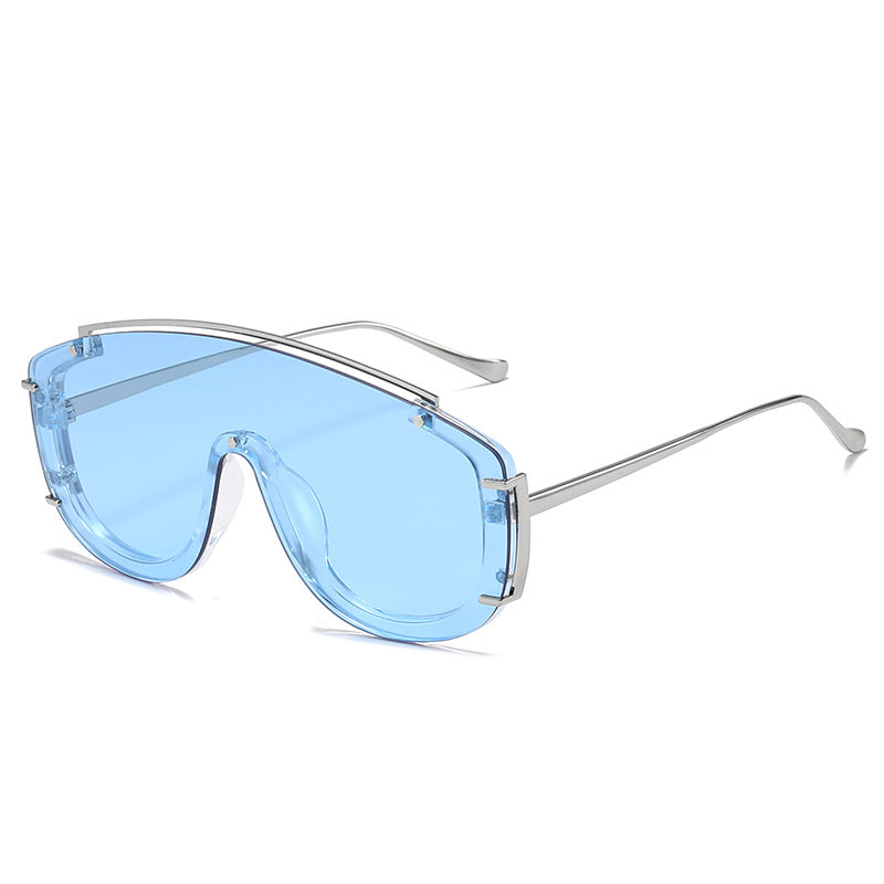 Fashion-Forward Futuristic Shield Sunglasses Kalsten