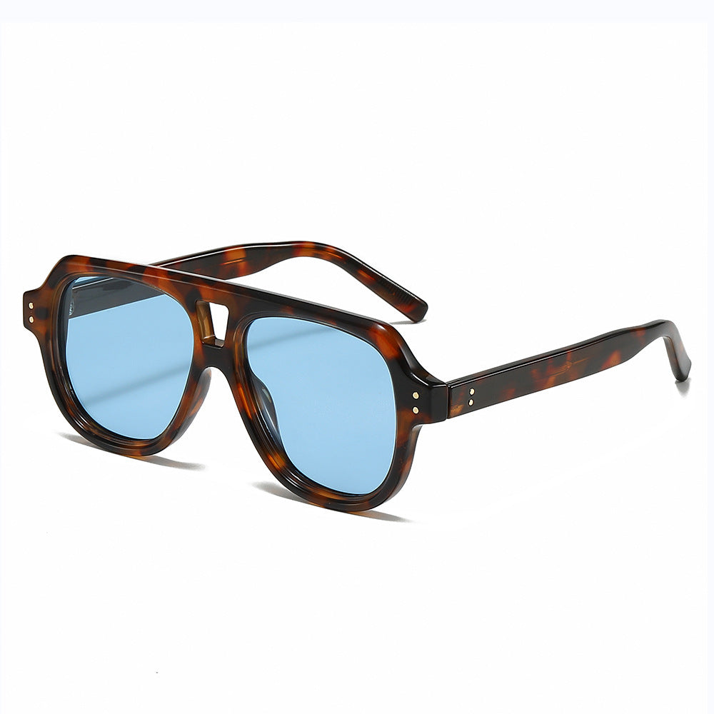 Retro-Inspired Tortoise Shell Frame Sunglasses Kalsten