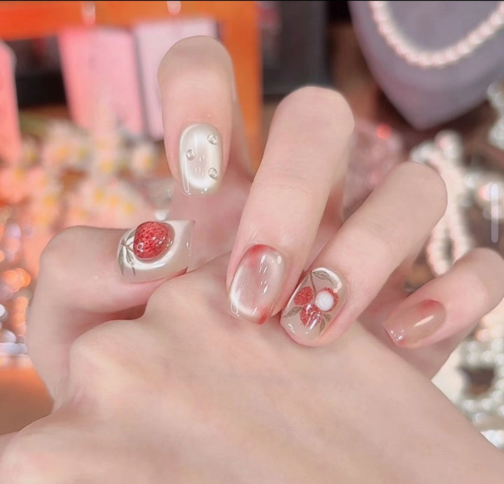 Artificial nails in playful cat flower design Kalsten