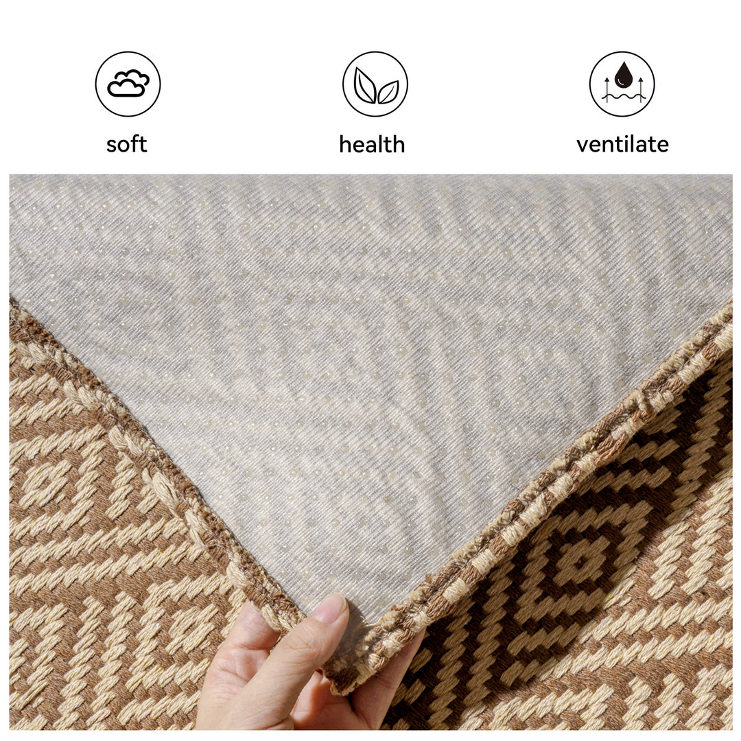 Geometric Patterned Area Rug