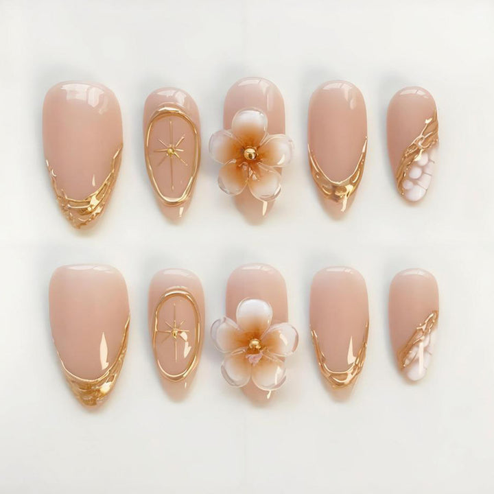 Artificial nail set with elegant flower and gold decorations Kalsten