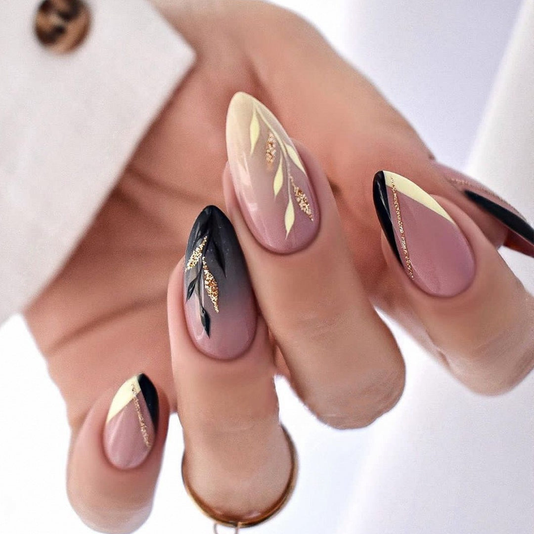 Creative nail art set with leopard pattern and glitter accents Kalsten