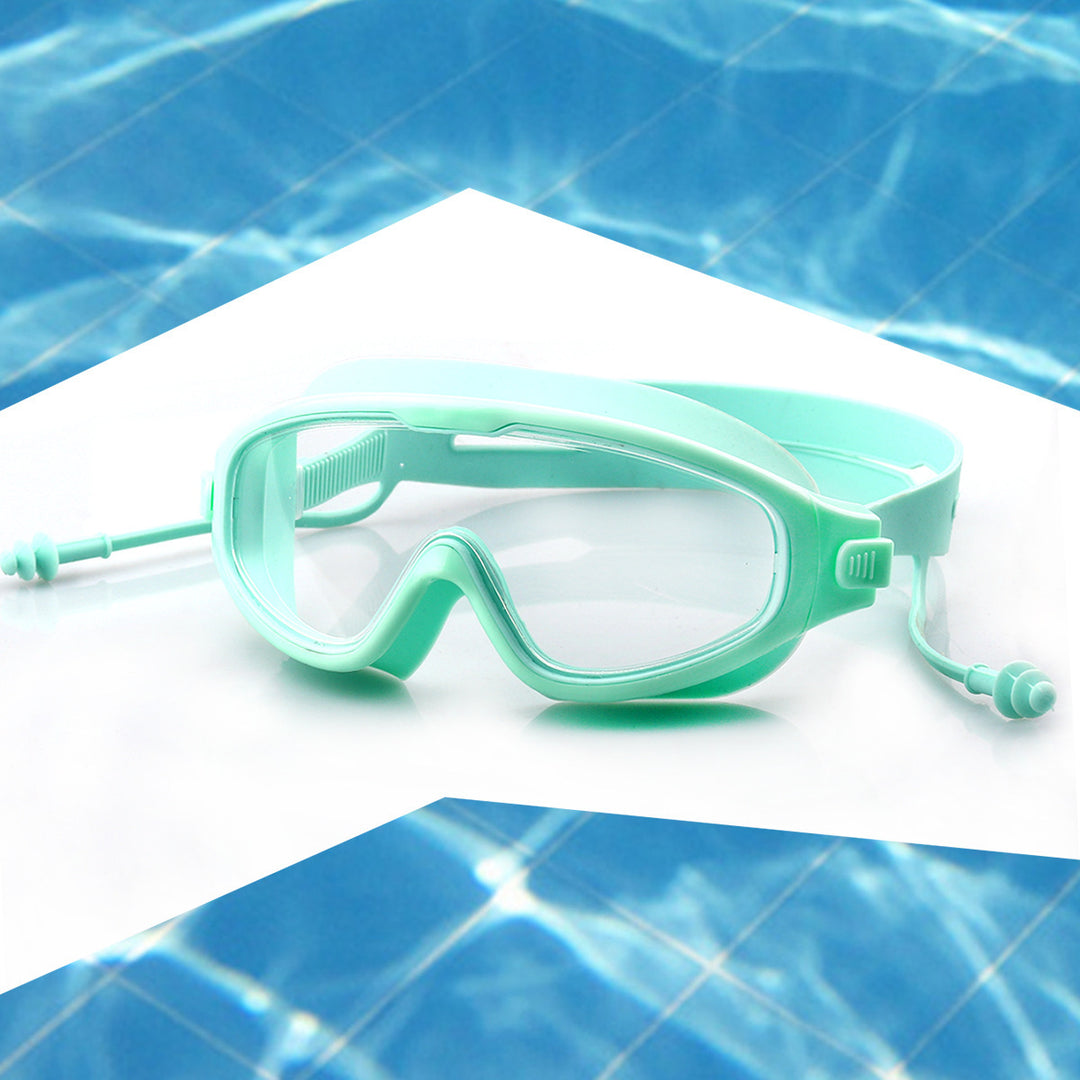 Swim mask with extended field of vision and child-friendly design Kalsten