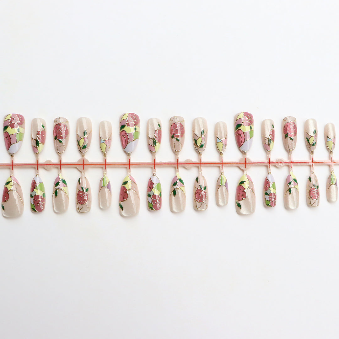 Floral Themed Press-On Nail Art Set Kalsten