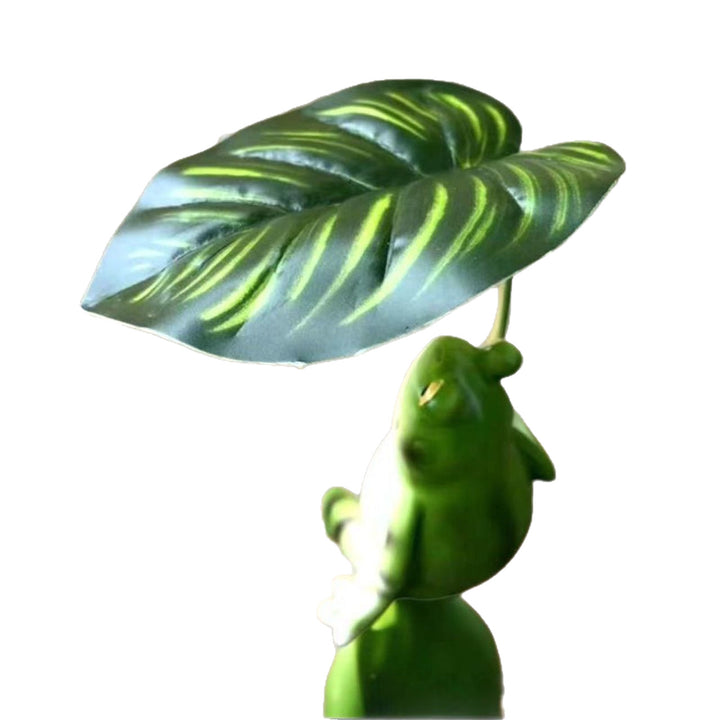 Playful frog decorative figure with leaf Kalsten