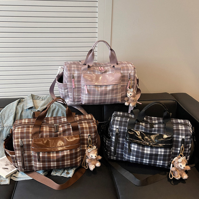 Chic Plaid Weekend Duffel Kalsten