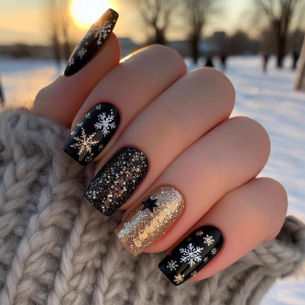 Festive Nail Art Kalsten