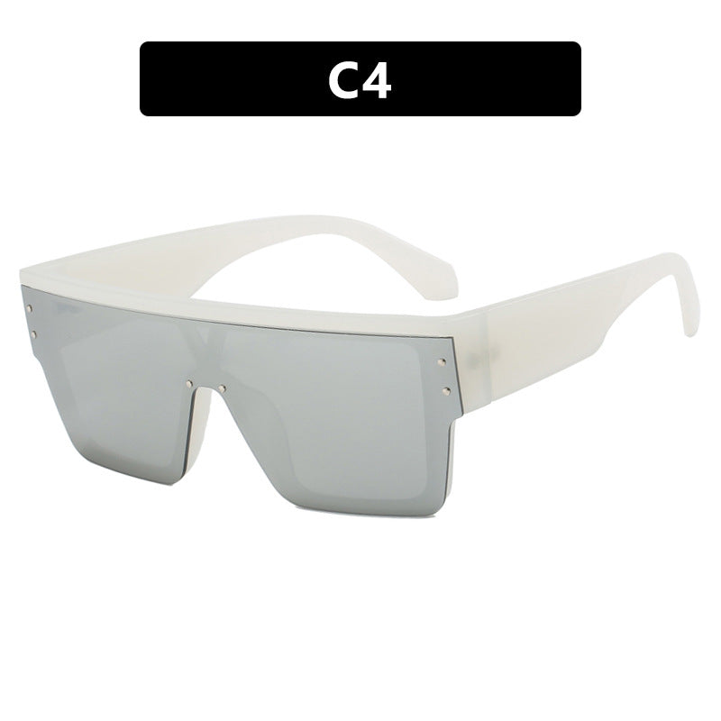 Women's fashionable sunglasses with oversized design and protective UV filter Kalsten