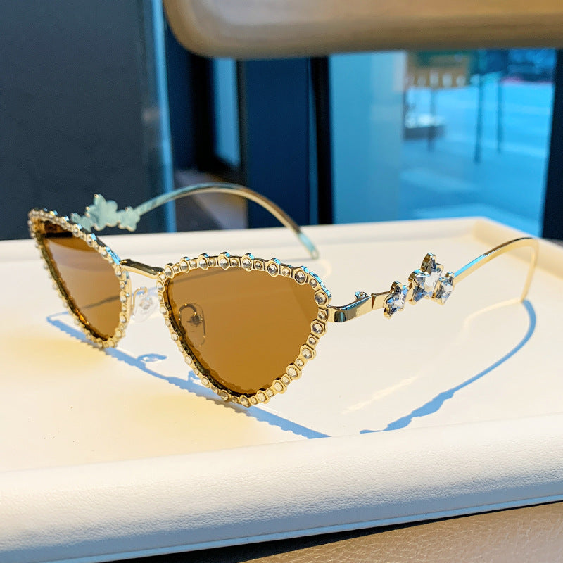 Decorative Heart-Shaped Eyewear