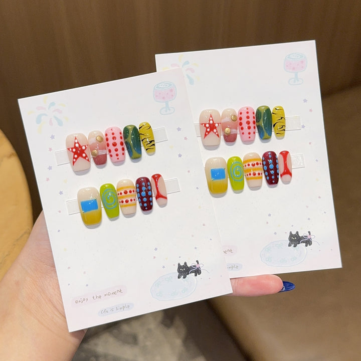 Artificial nails in creative design Kalsten