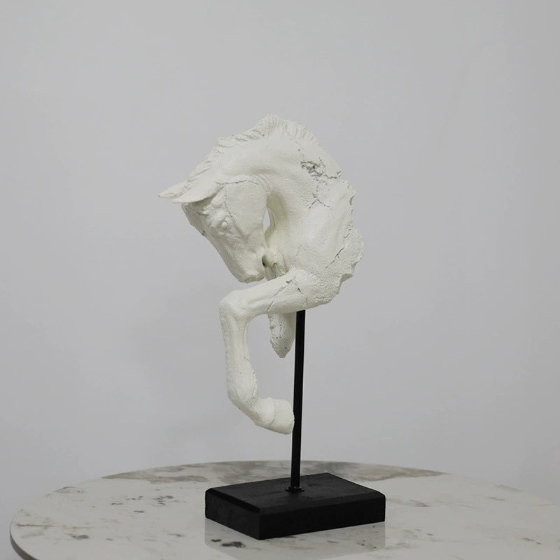 Elegant Horse Head Sculpture