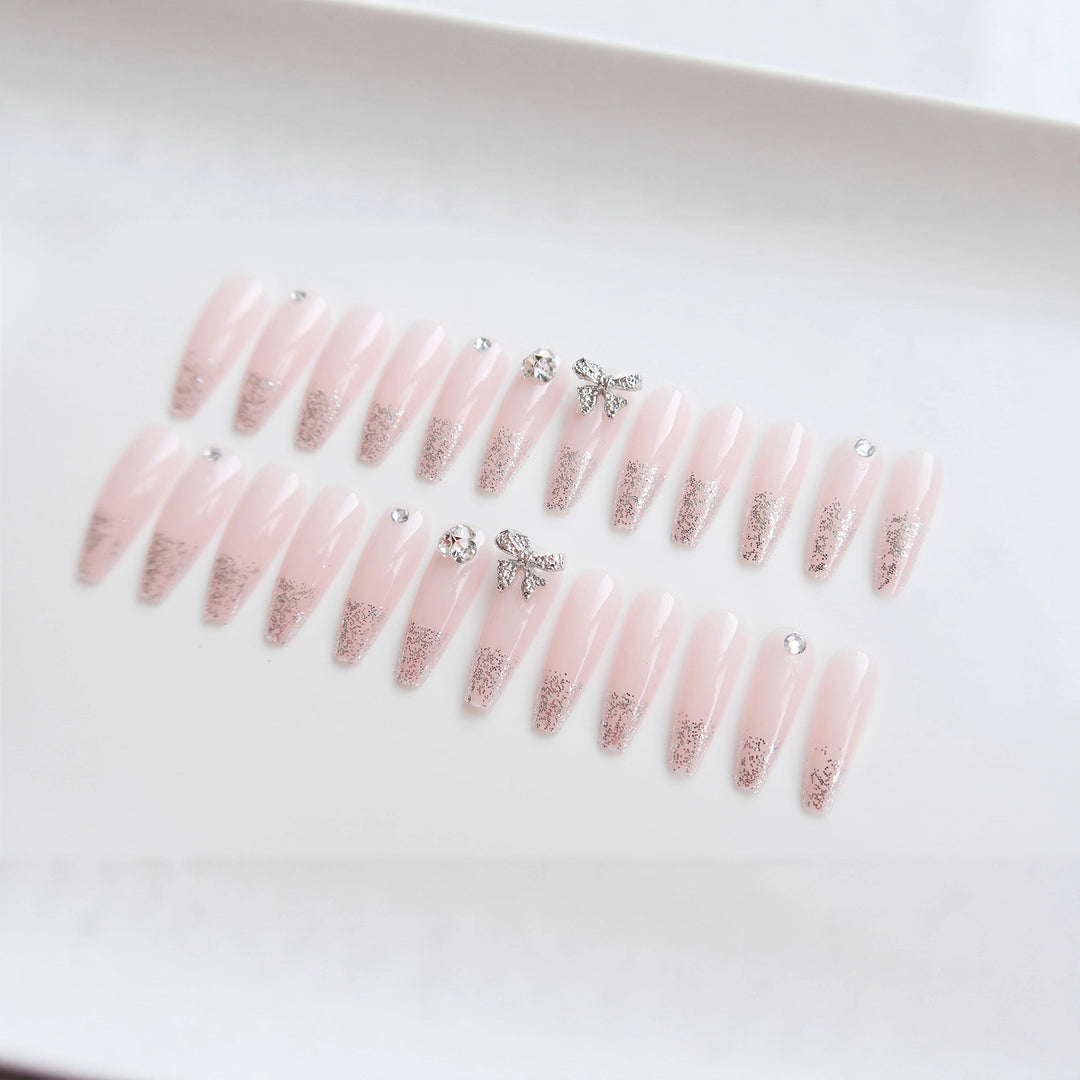 Glamorous Glittery Press-On Nail Set