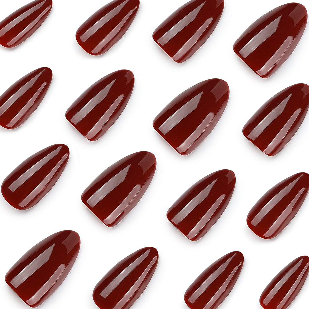 Elegant Nail Art in Modern Design Kalsten