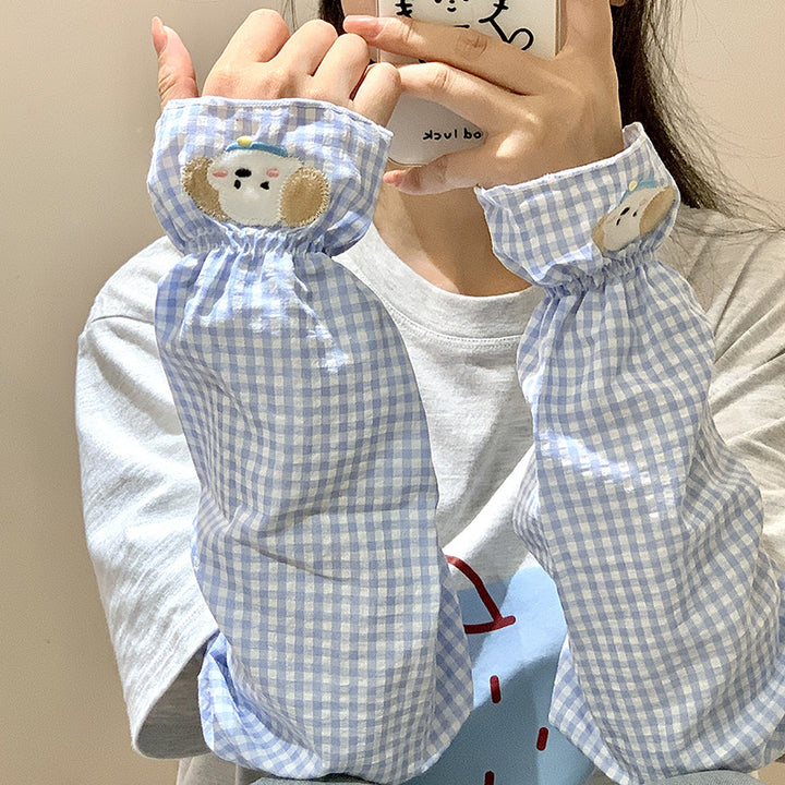 Arm cuffs with sweet dog appliqué design Kalsten