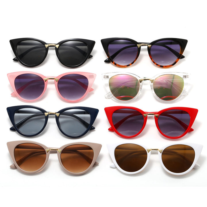 Ladies Cat-Eye Sunglasses with Elegant Golden Detail Kalsten