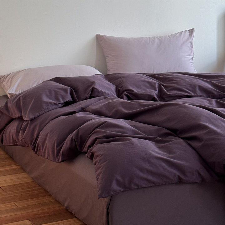 High-quality cotton bed linen set with fitted sheet and zipper duvet cover