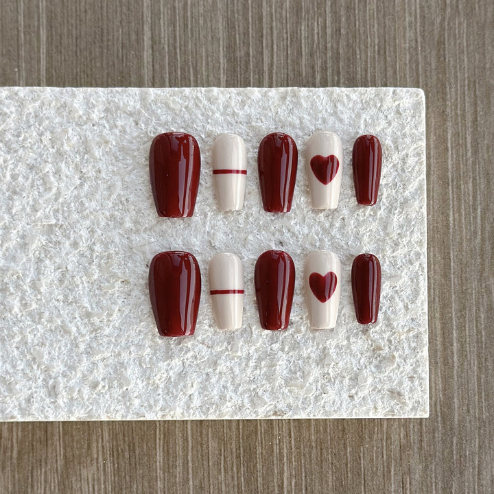 Artistic Heart Design Press-On Nail Set