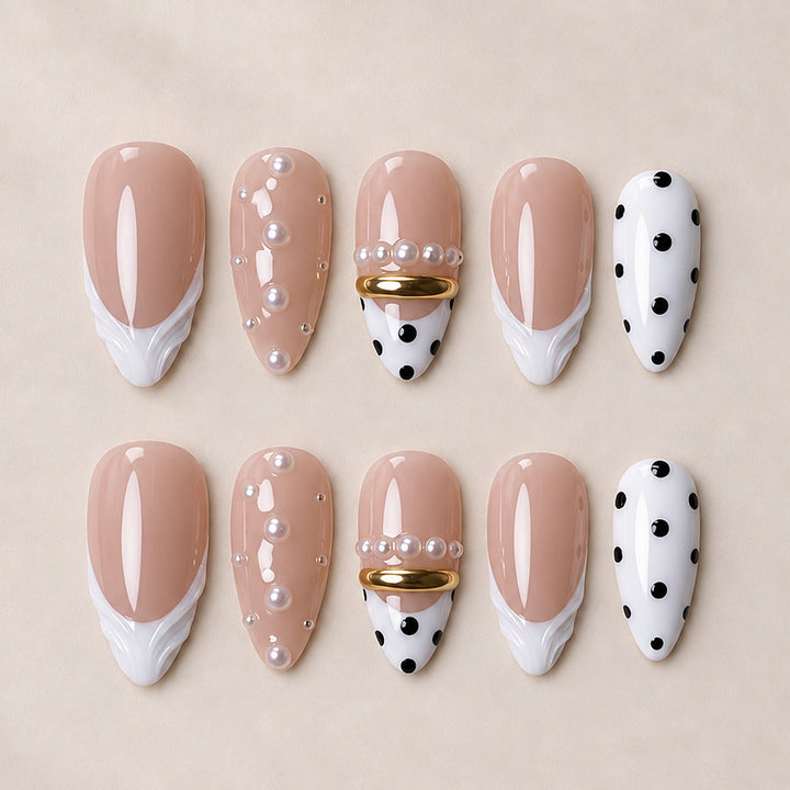 Artificial artificial nails with fashionable dots and embellishments Kalsten