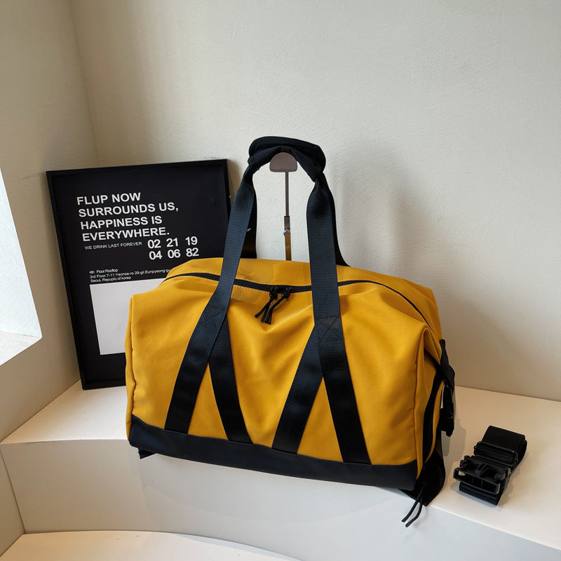 Versatile Heavy-Duty Travel Duffle Bag Kalsten