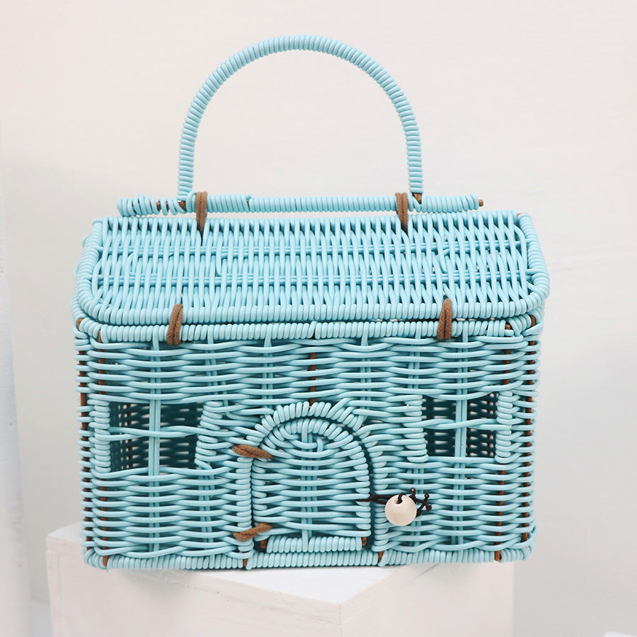 Handcrafted storage basket in the house design Kalsten