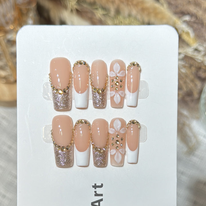 Luxurious Glittery Press-On Nail Art Set with Decorative Floral Accents Kalsten