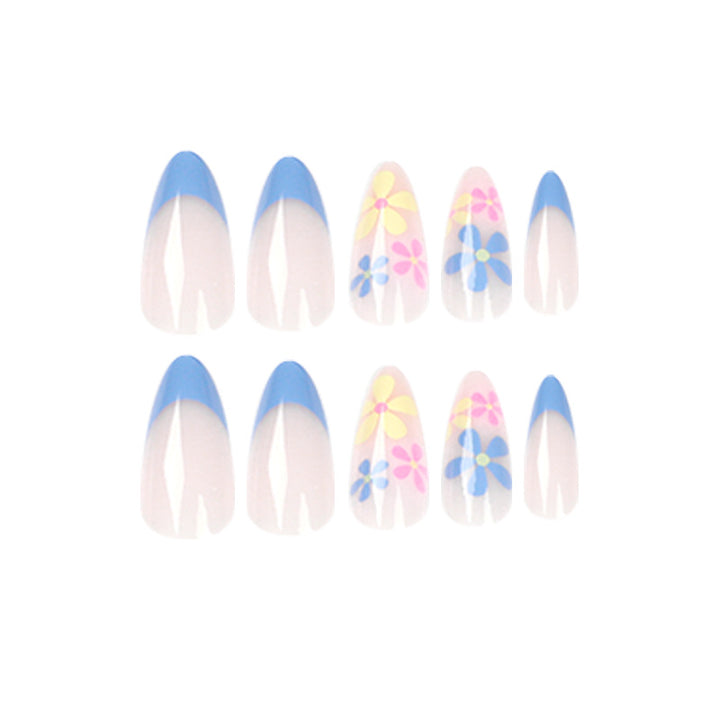 Artificial nail art with floral design and gradient Kalsten
