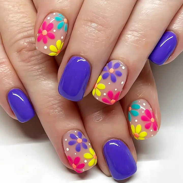Floral-Themed Nail Art Set Kalsten