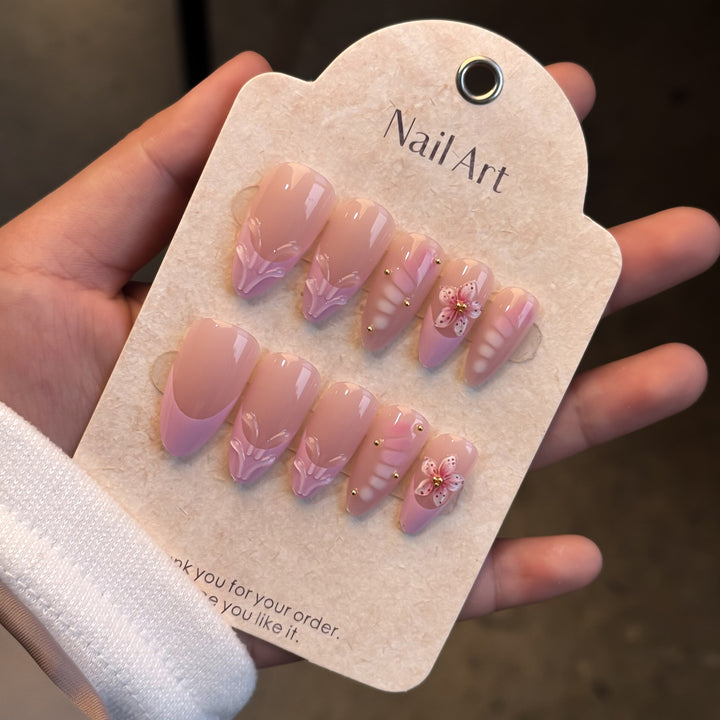Floral Art Press-On Nail Set Kalsten