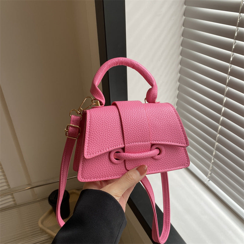 WoLuxurious Textured Leather Shoulder Bag Kalsten