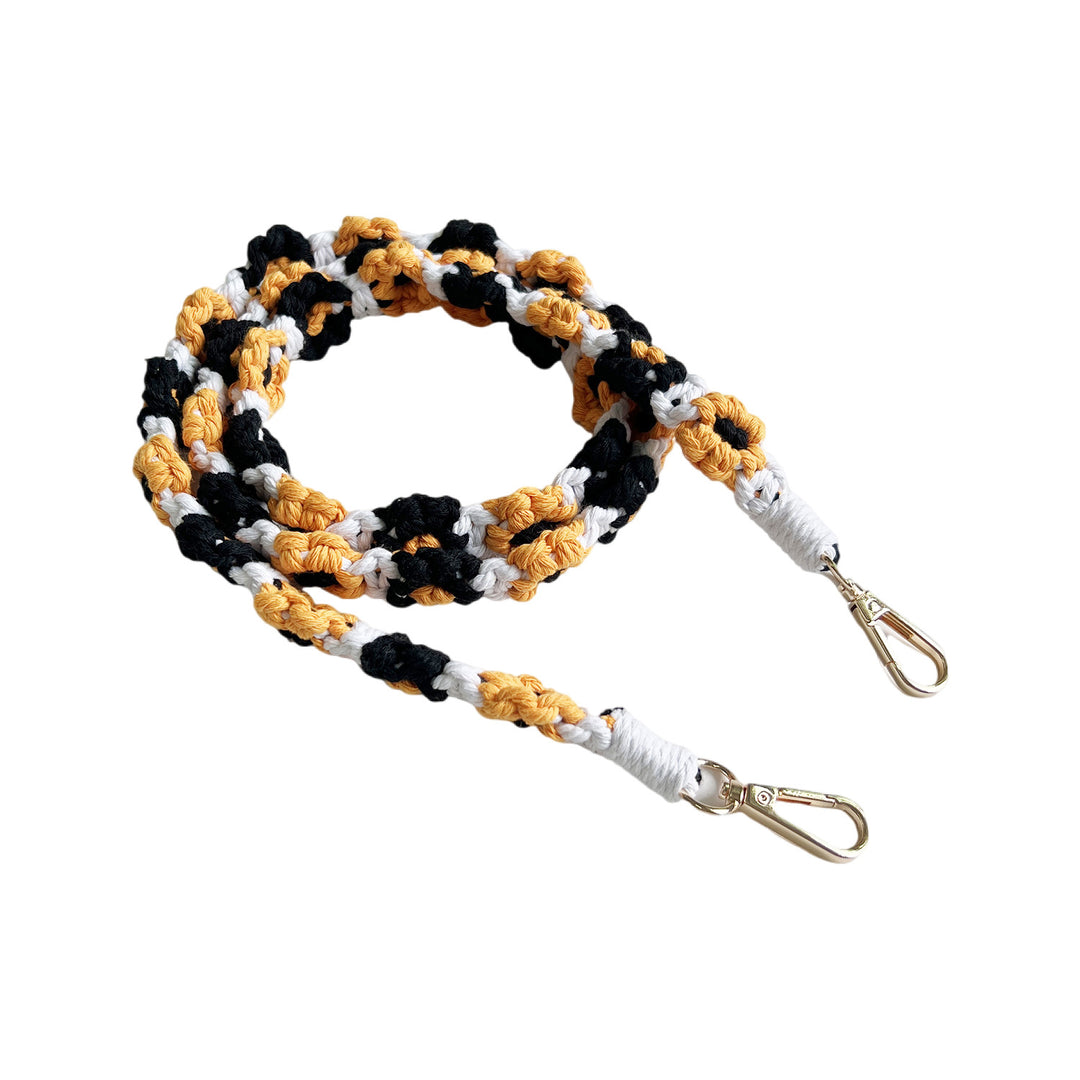 Handcrafted Macrame Pet Leash Kalsten