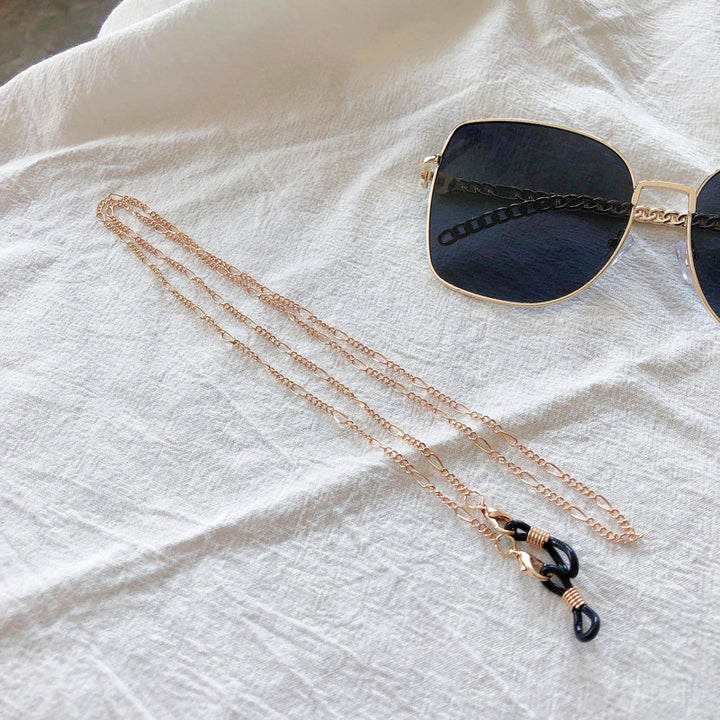 Chic Eyewear Chain with Decorative Clips Kalsten