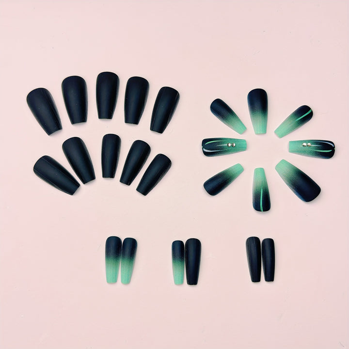 Trendy Artificial Nails with Matte Chic Finish Kalsten